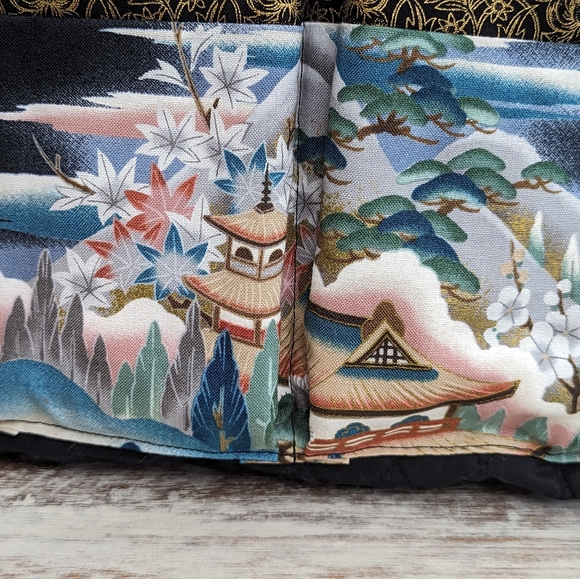 Hand Crafted Bingo/Tote Bag Asian Inspired Cotton Fabric - Picture 5 of 7